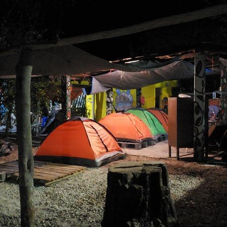 Hostal Y Camping Las G Bacalar Eksteriør billede